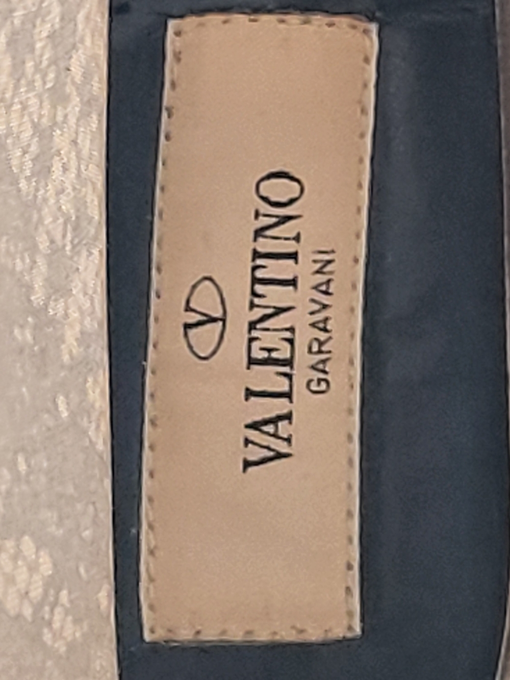 Valentino Garavani Women's Black Lace-Print Rain Boots..size 37 - Picture 14 of 14